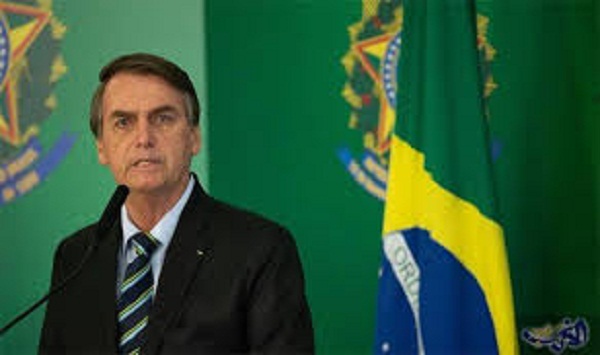 رئيس البرازيل يرفض مساعدة مجموعة السبع لإطفاء حرائق الأمازون